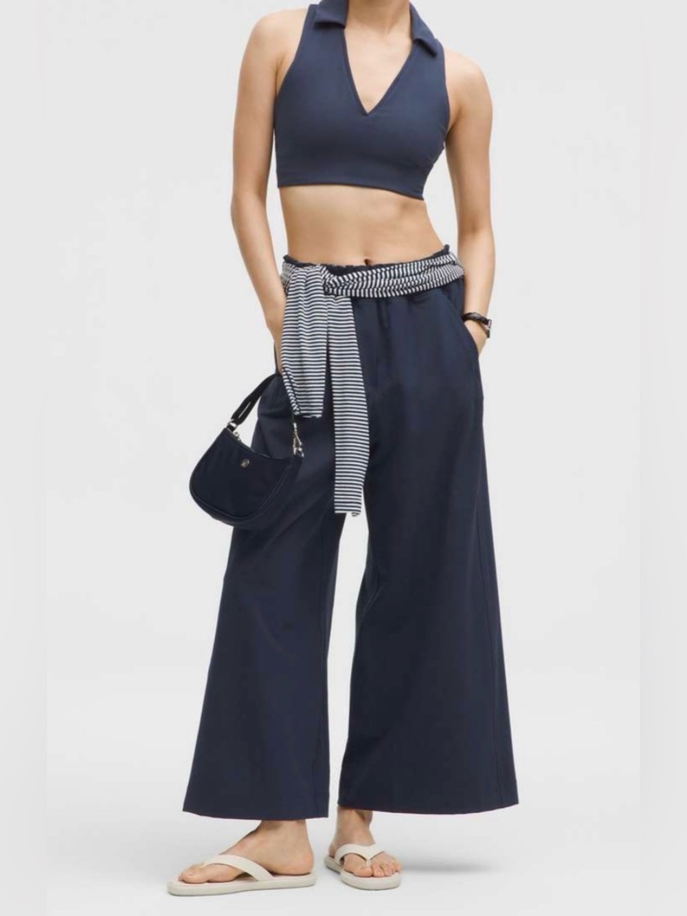 Lululemon Stretch Woven Ruffle Waist HR Wide Leg Crops